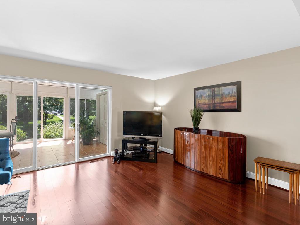 MONTGOMERY MUTUAL COOP - Residential