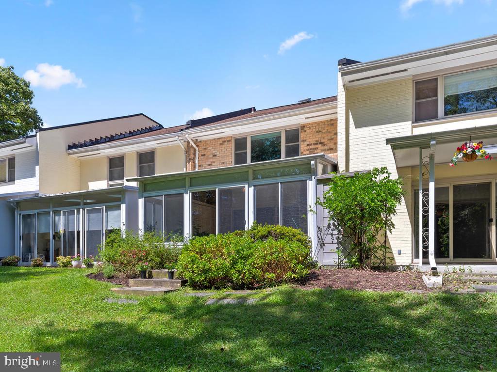 MONTGOMERY MUTUAL COOP - Residential