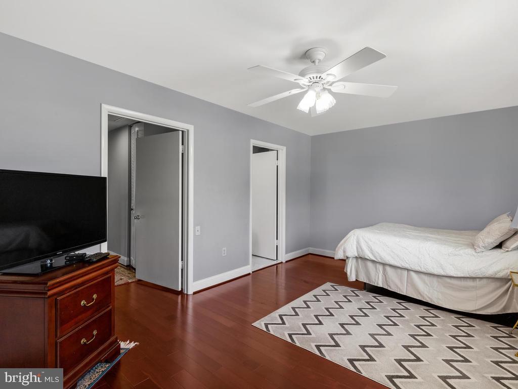 MONTGOMERY MUTUAL COOP - Residential