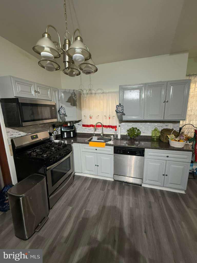 FELTONVILLE - Residential