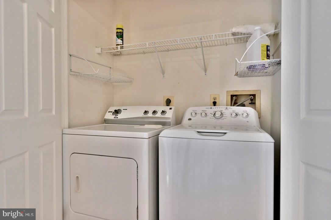 GREAT FALLS OVERLOOK - Residential