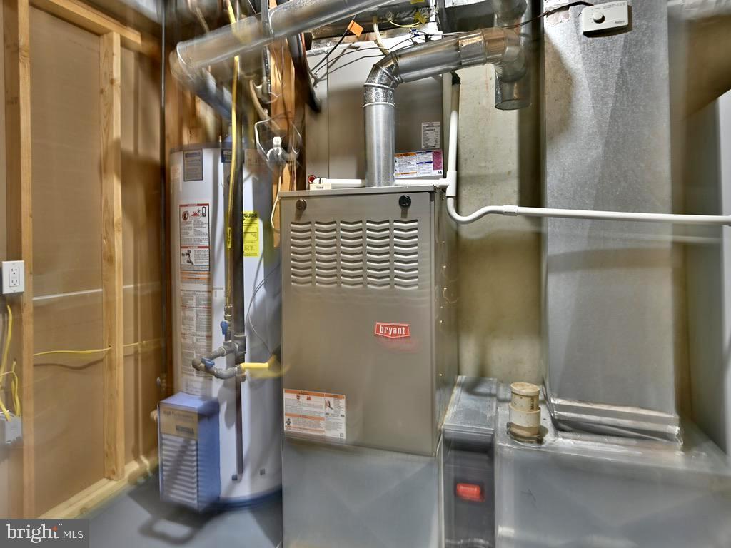 GREAT FALLS OVERLOOK - Residential