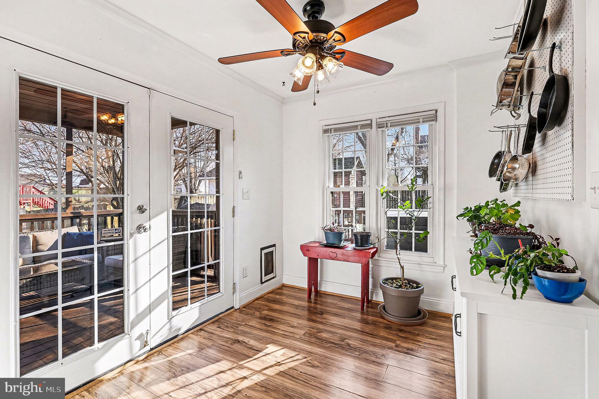 SHERATON HILLS EAST - Residential