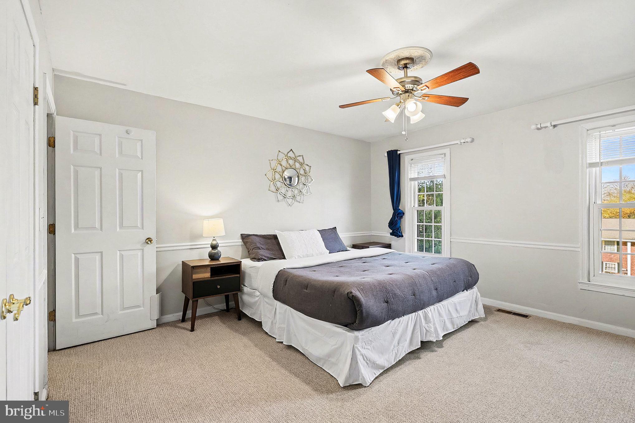 SHERATON HILLS EAST - Residential