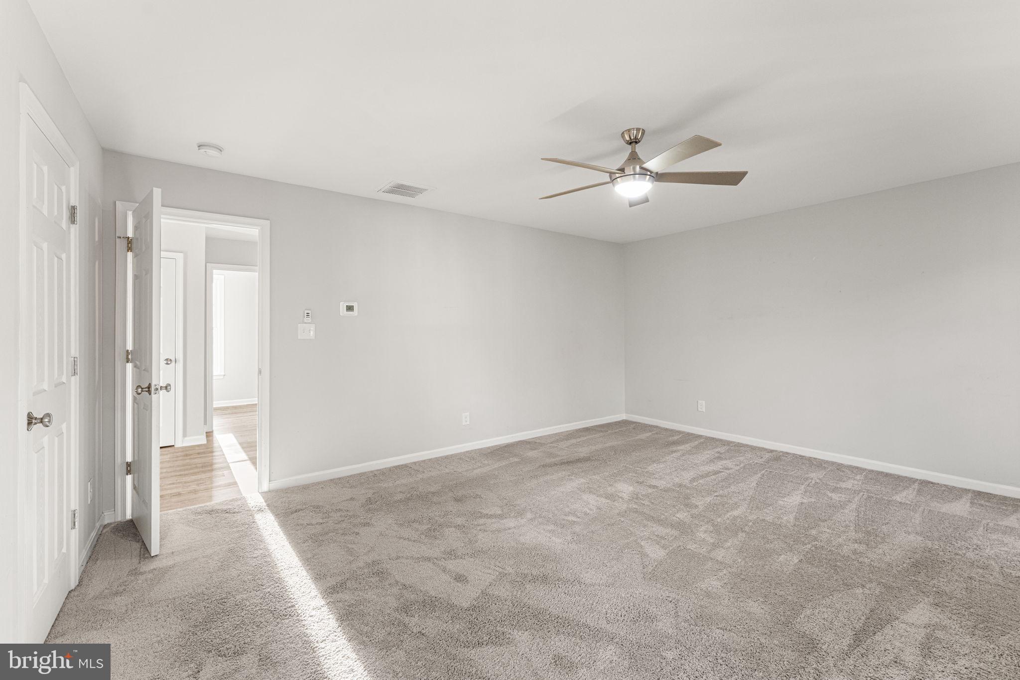 SPRING CREEK - Residential