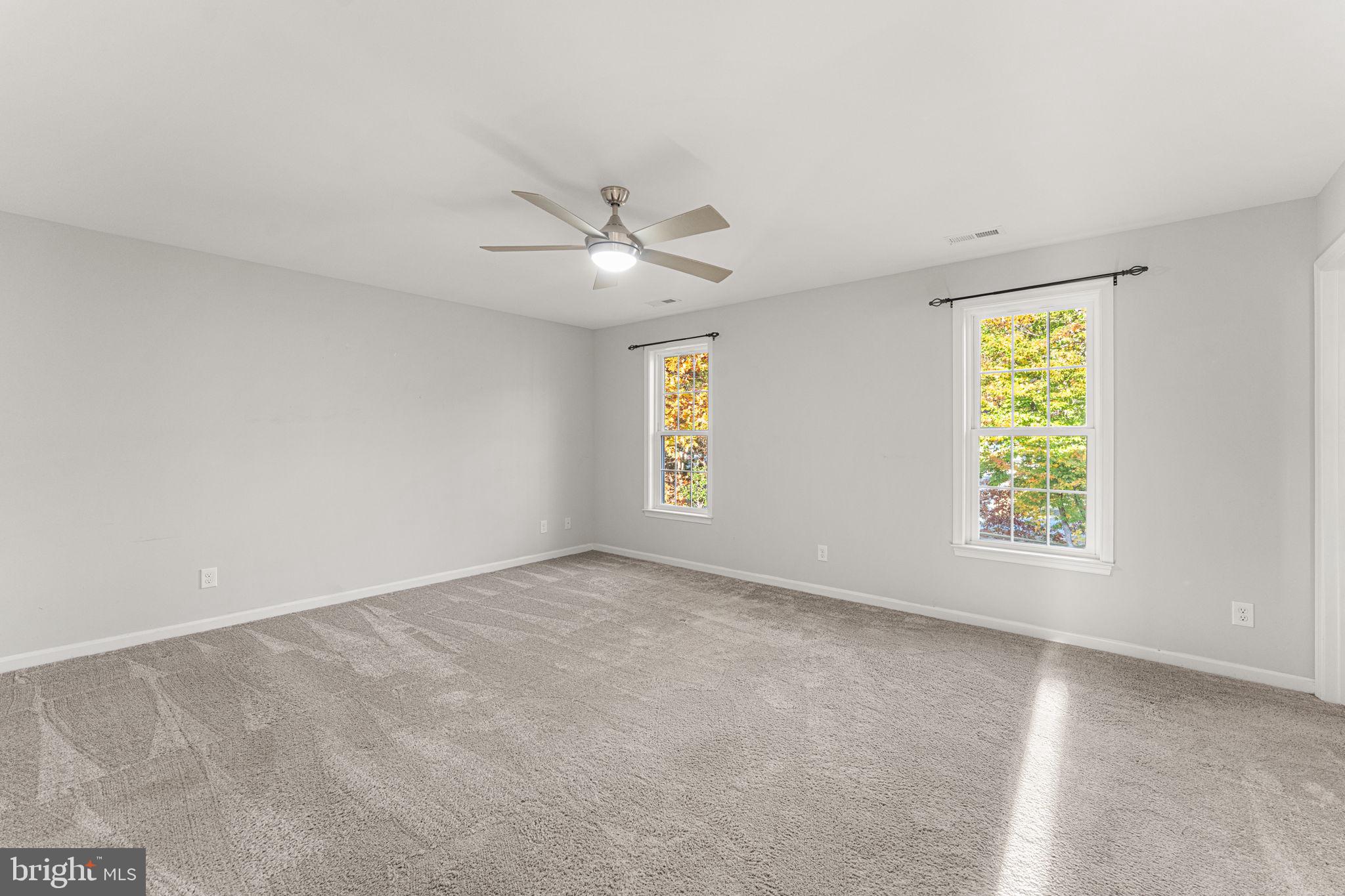 SPRING CREEK - Residential