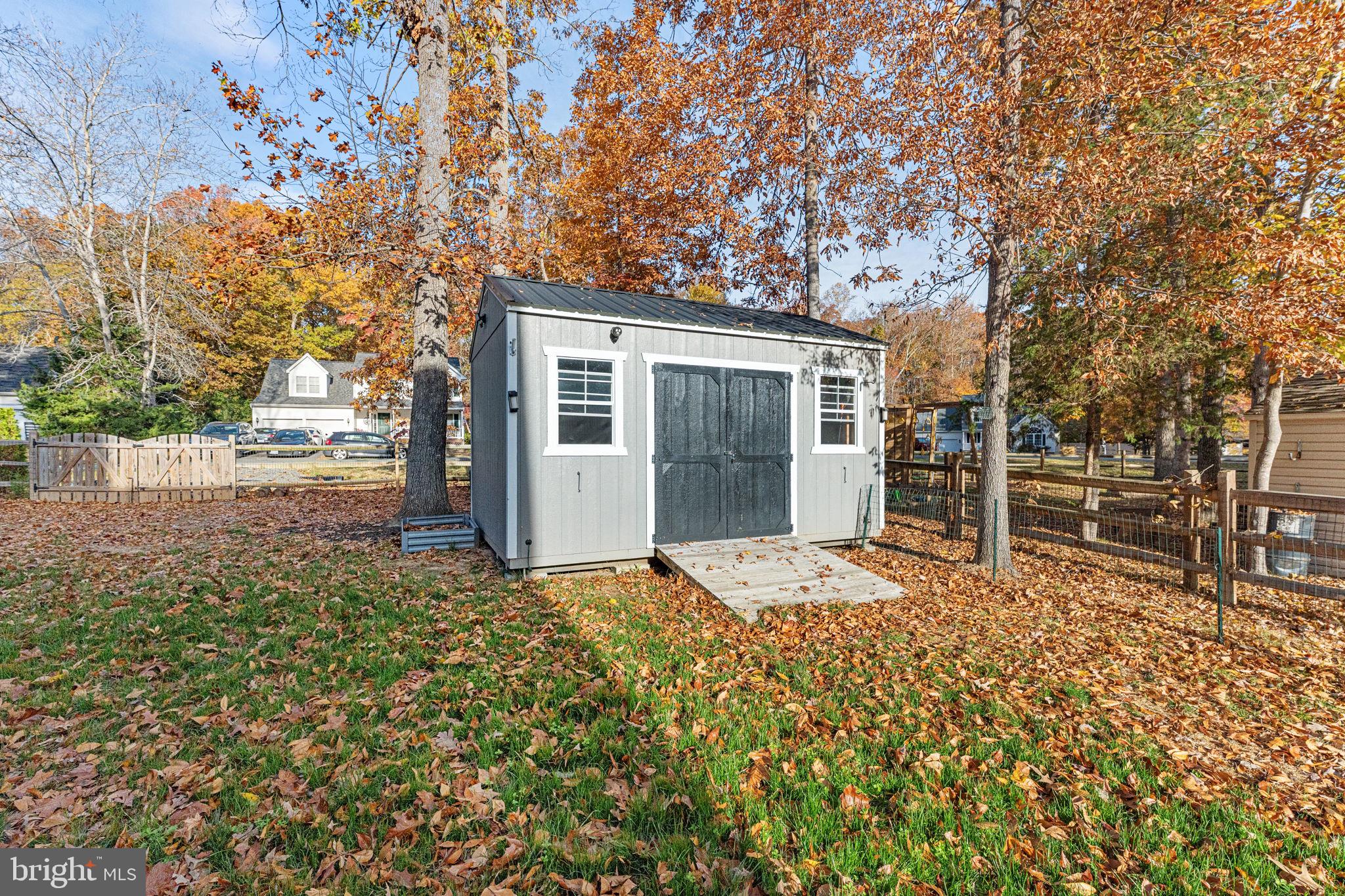 SPRING CREEK - Residential