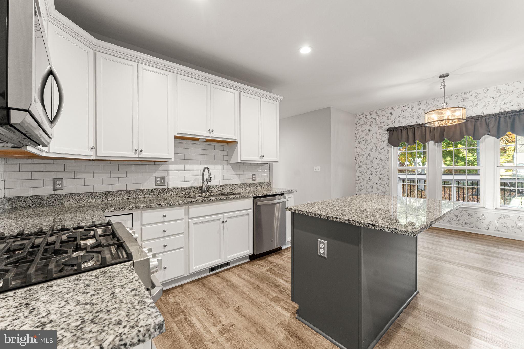 SPRING CREEK - Residential