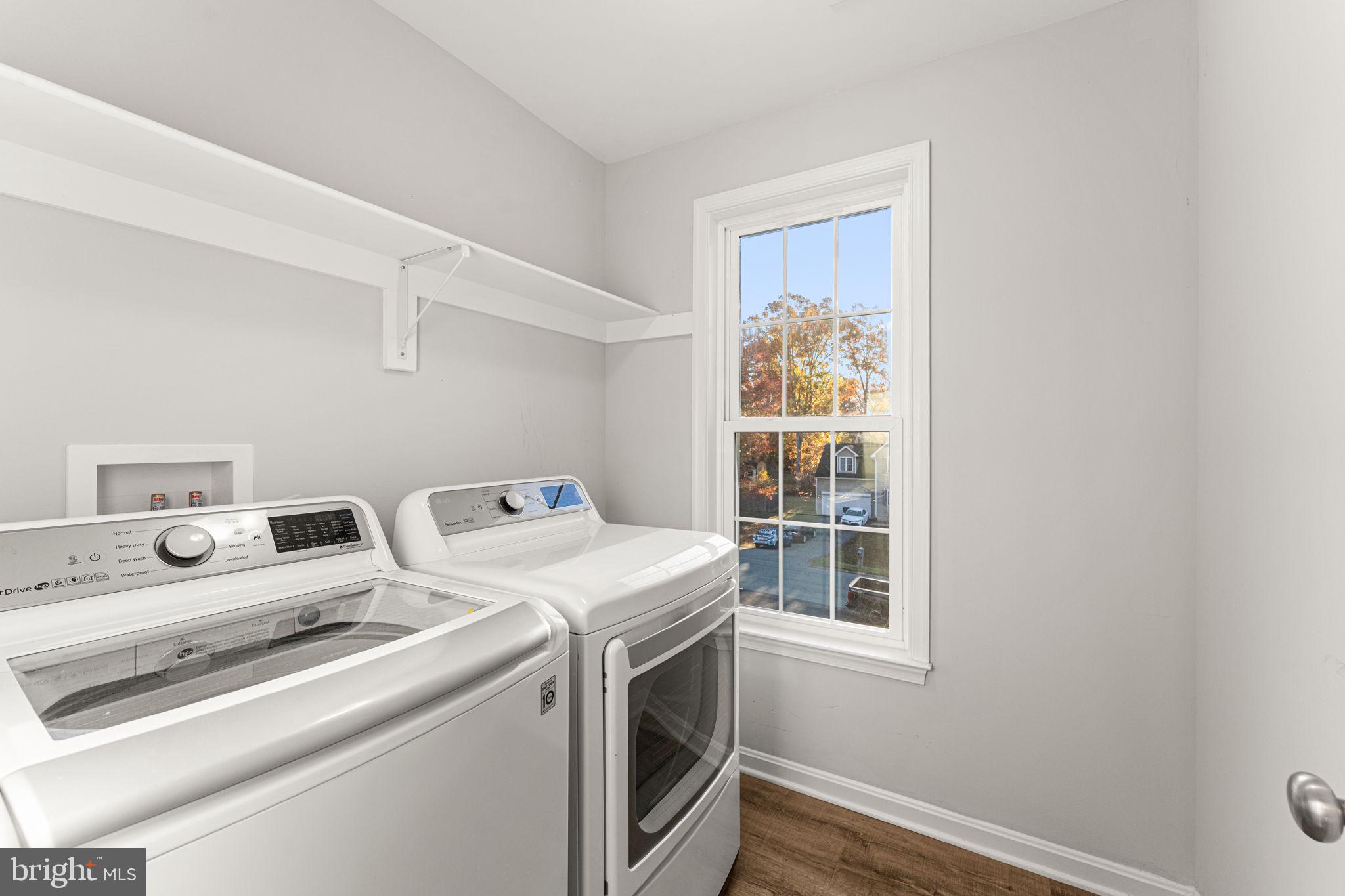 SPRING CREEK - Residential