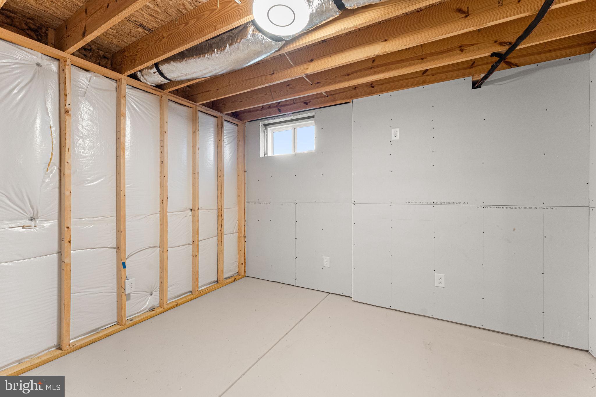 SPRING CREEK - Residential