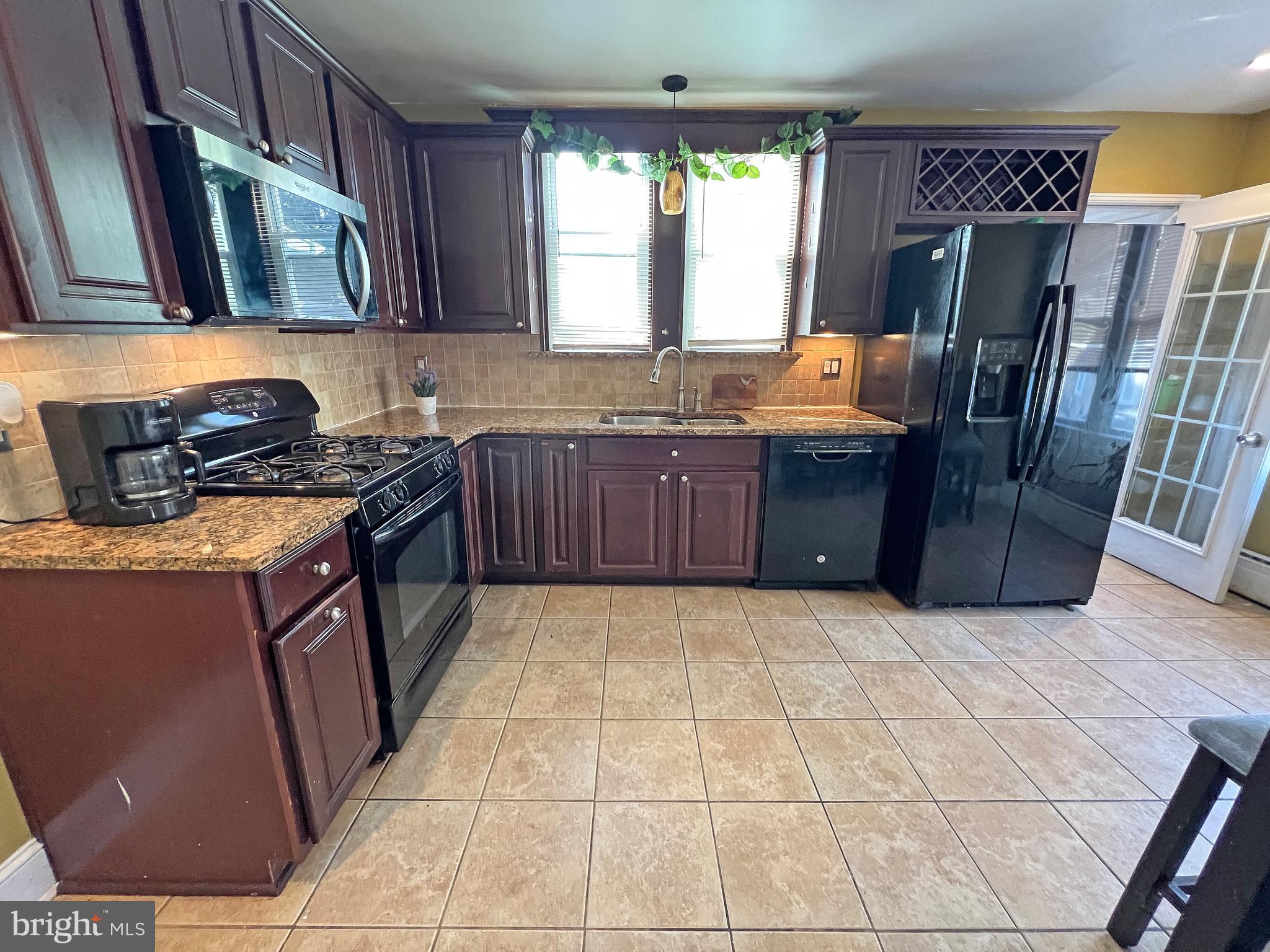 DREXEL HILL - Residential