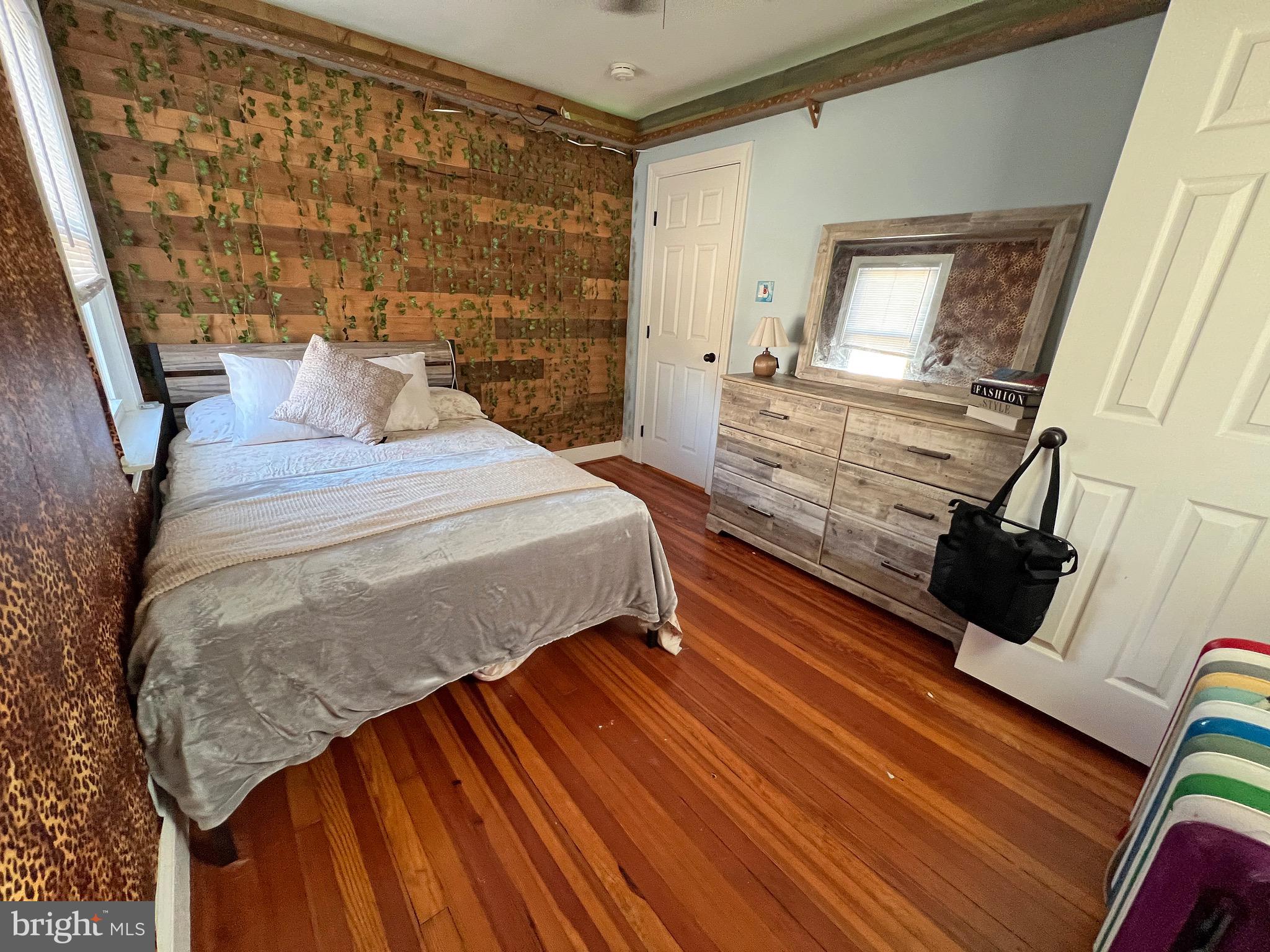 DREXEL HILL - Residential