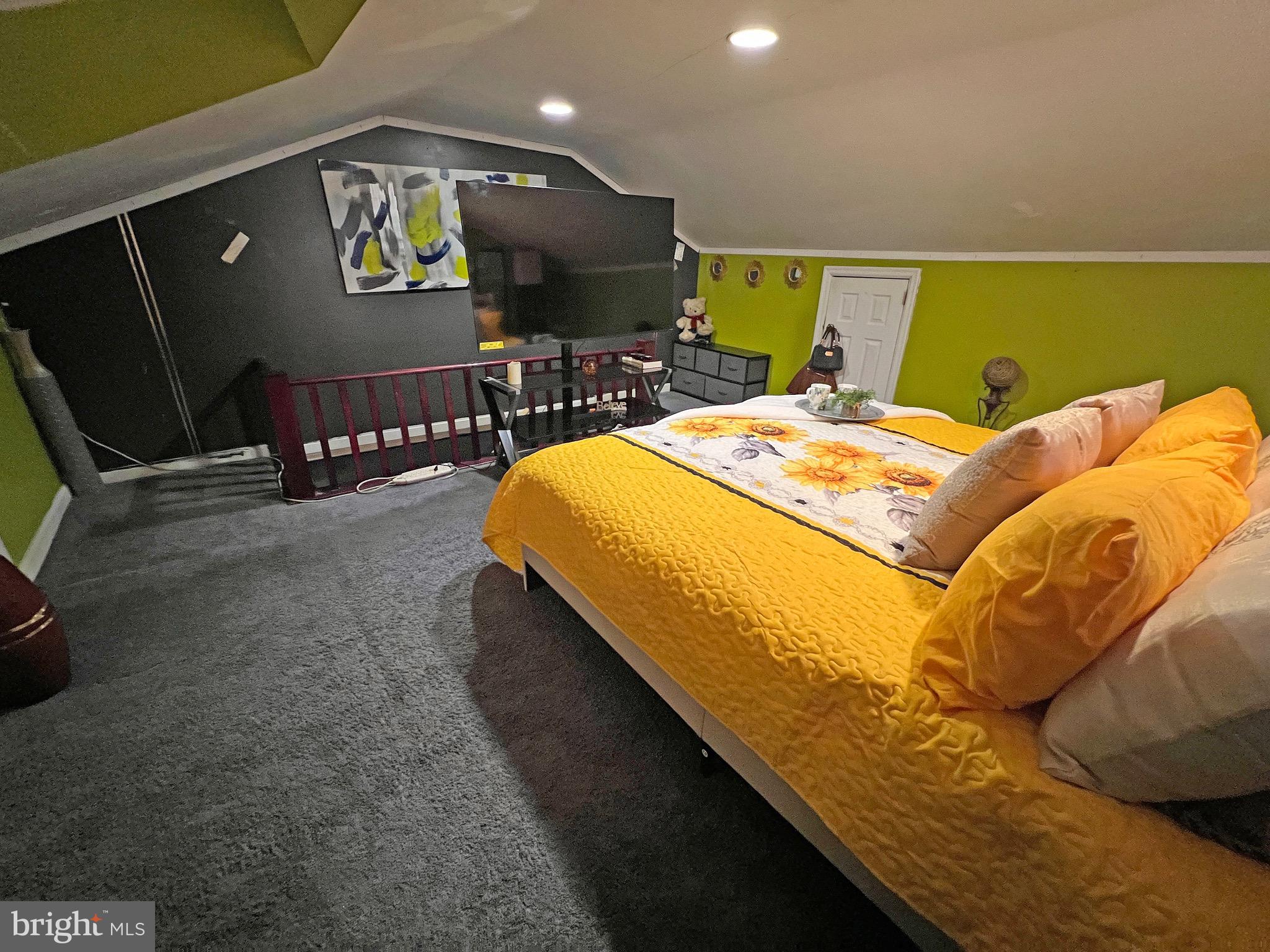 DREXEL HILL - Residential