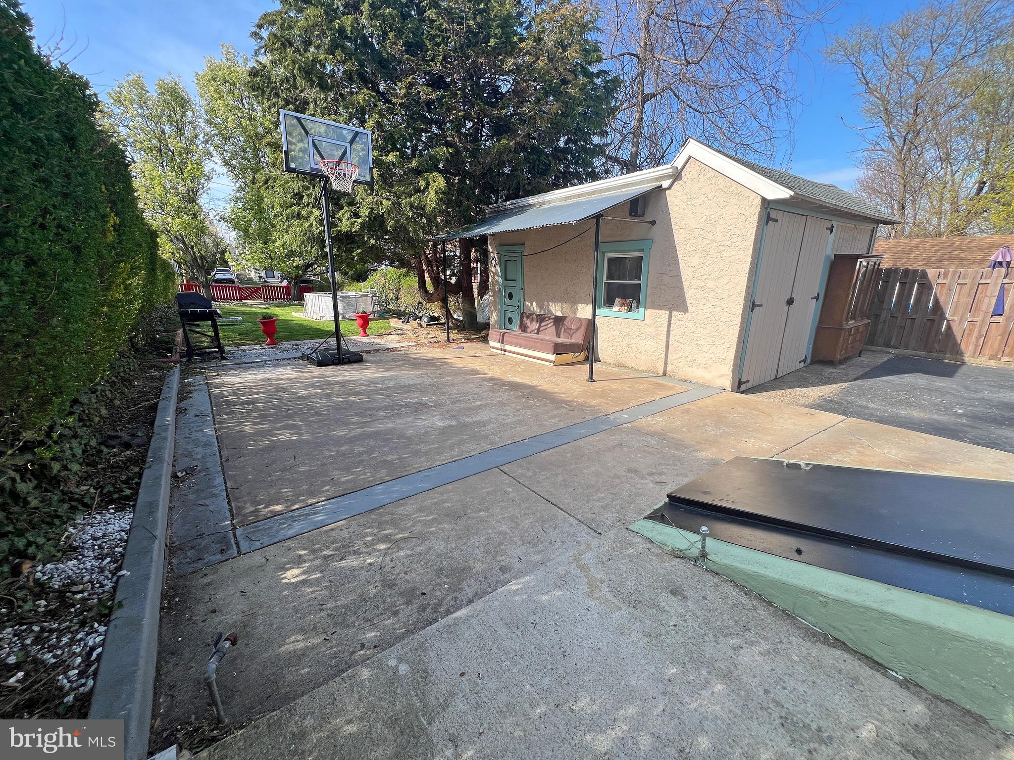 DREXEL HILL - Residential