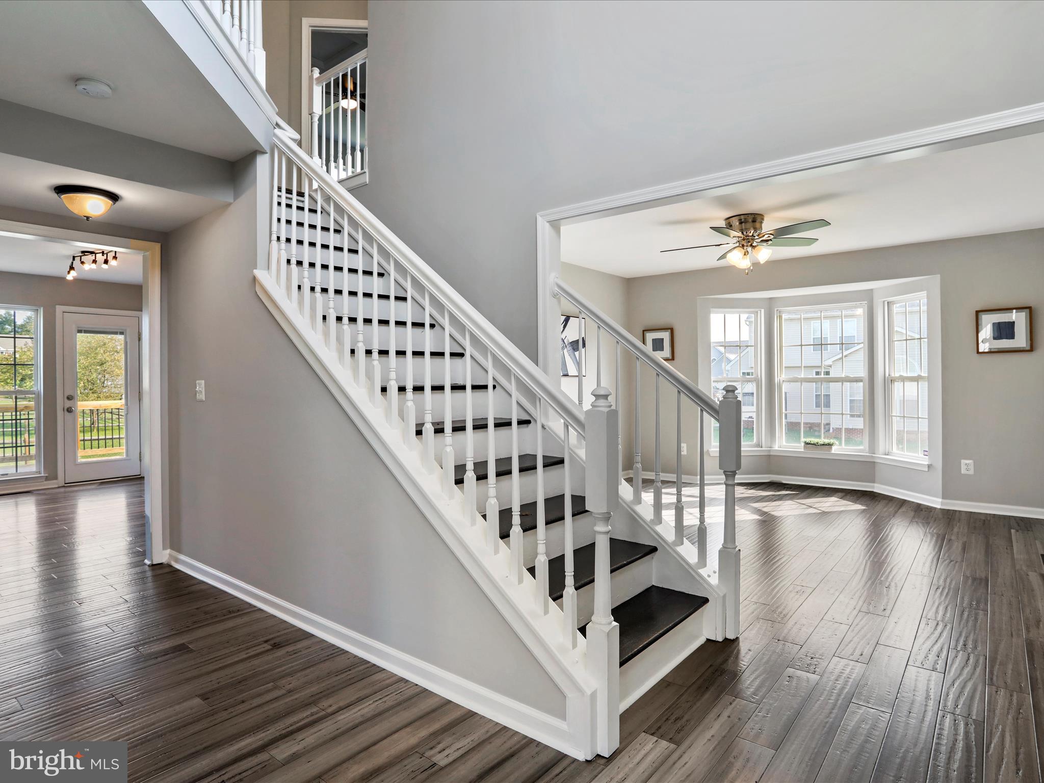 LOCUST HILL - Residential