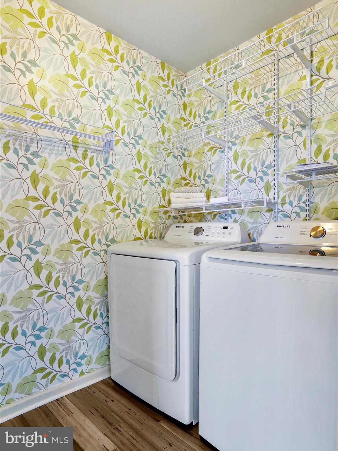 LOCUST HILL - Residential