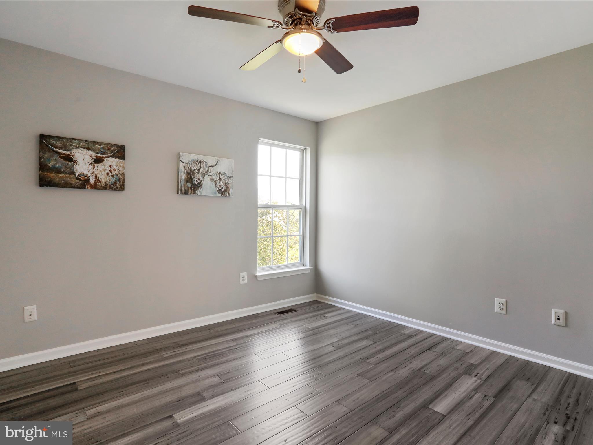 LOCUST HILL - Residential