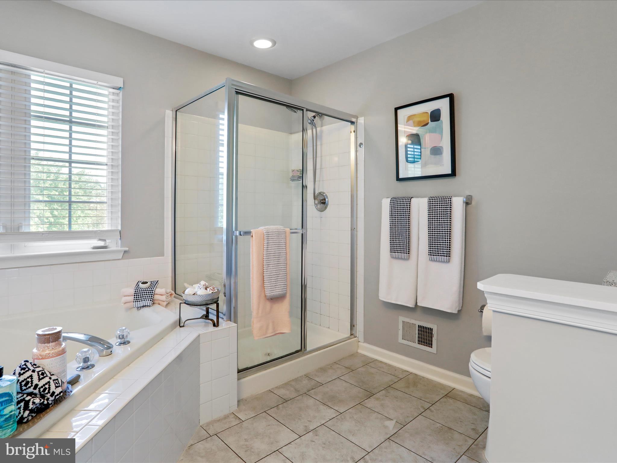 LOCUST HILL - Residential