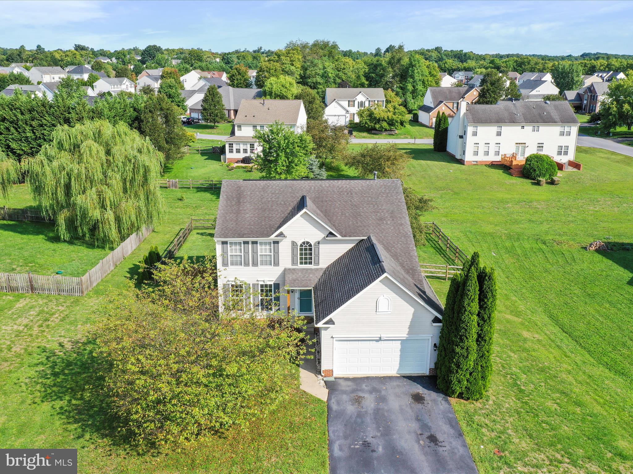 LOCUST HILL - Residential