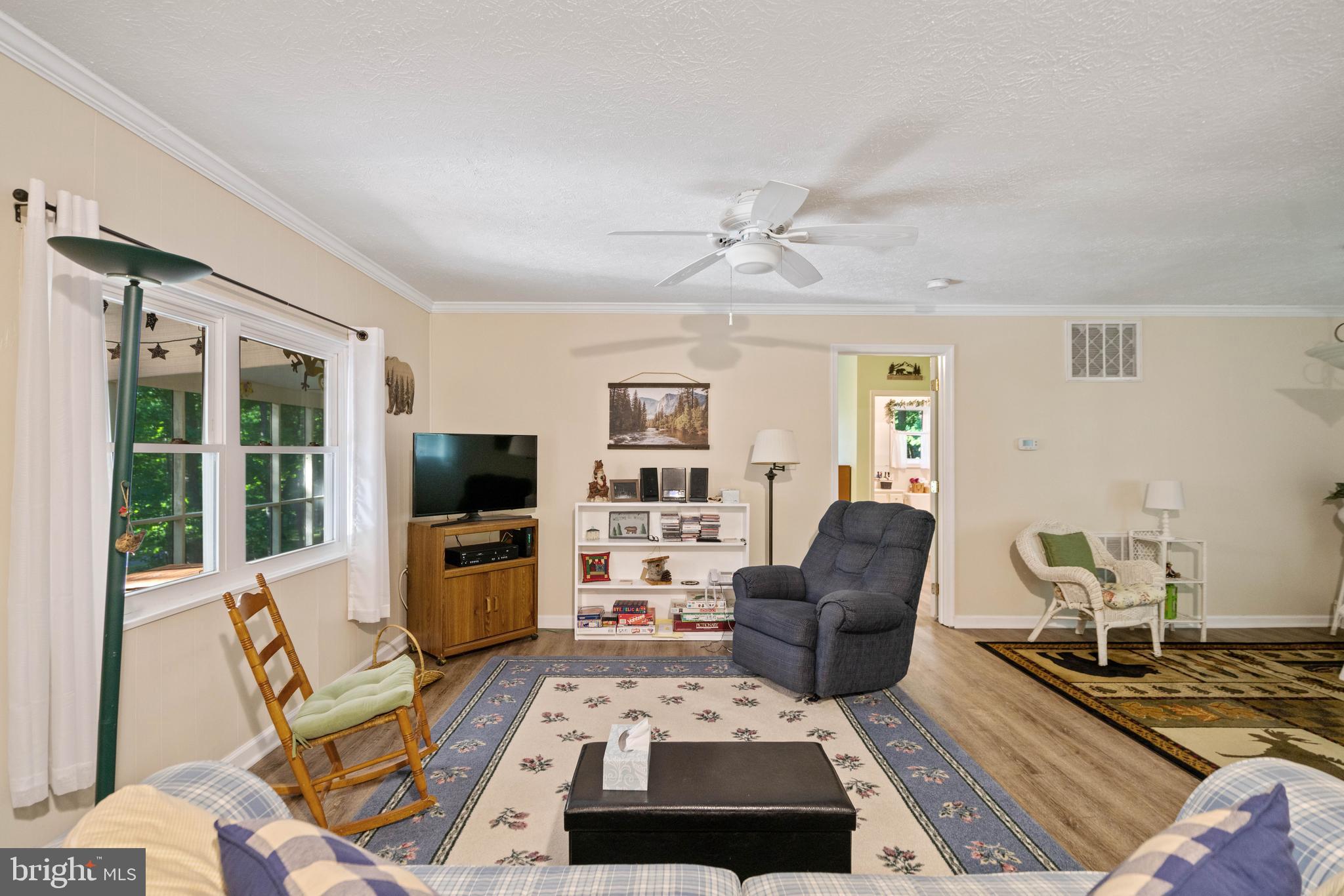 VOS MOUNTAIN - Residential