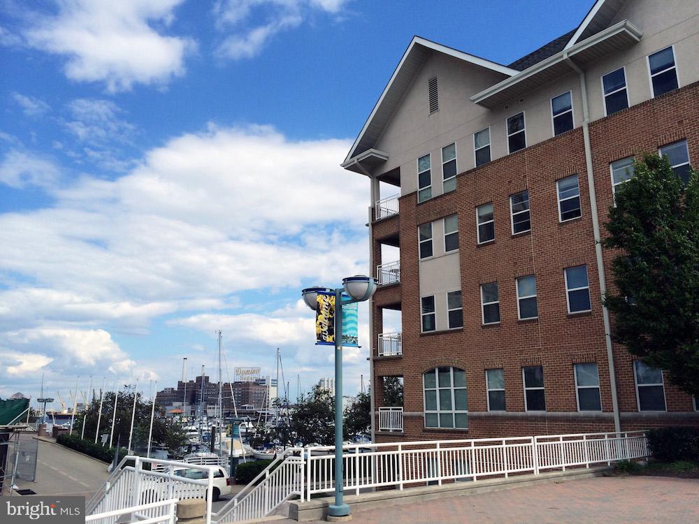 23 PIERSIDE DRIVE 130