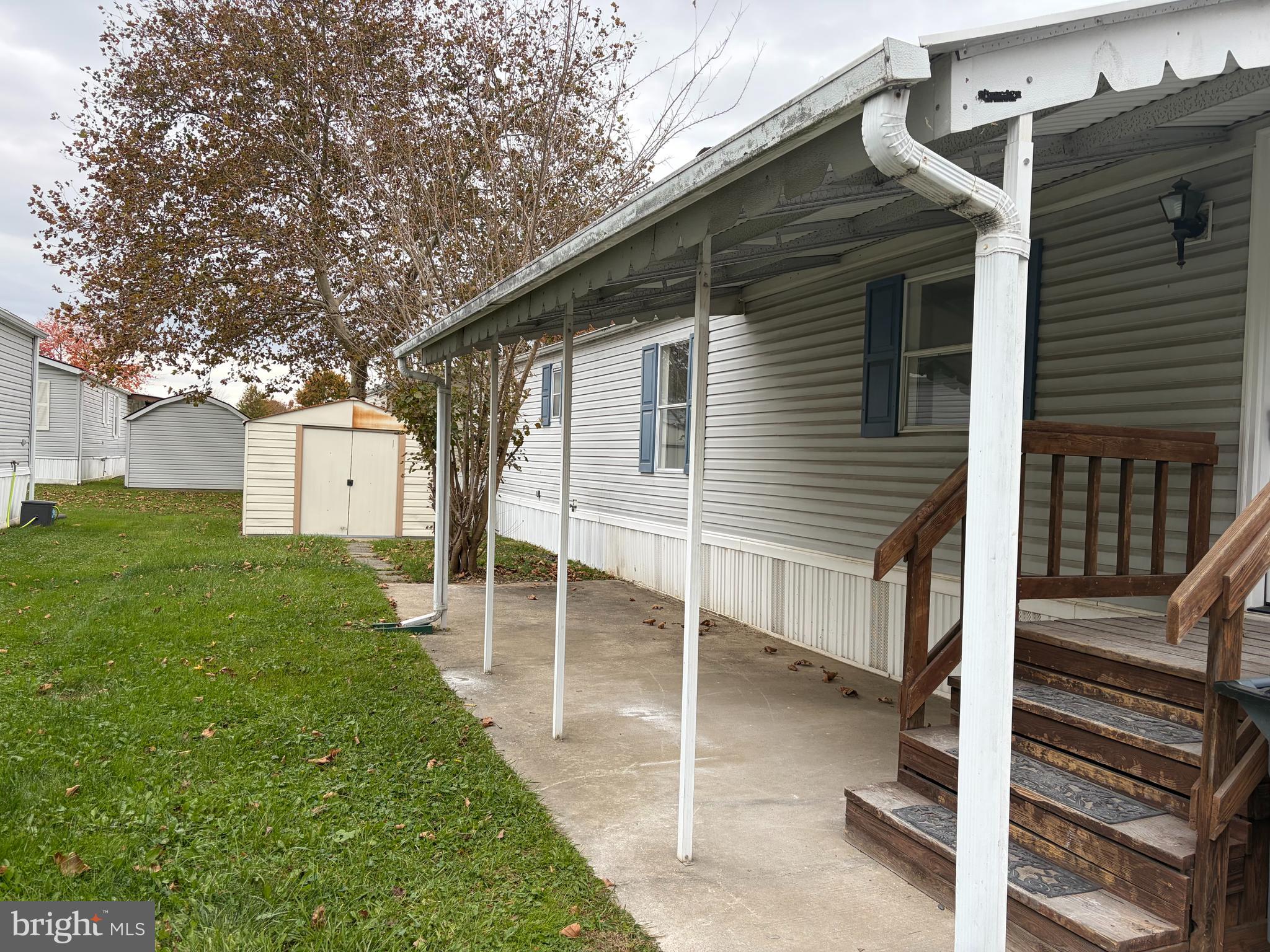 BRIARWOOD ESTATES - Residential