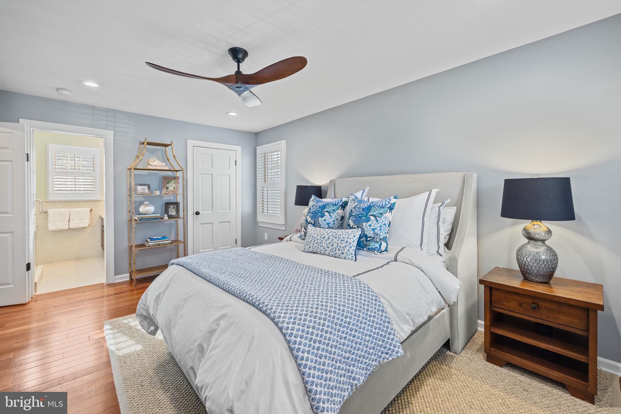 EASTPORT - Residential