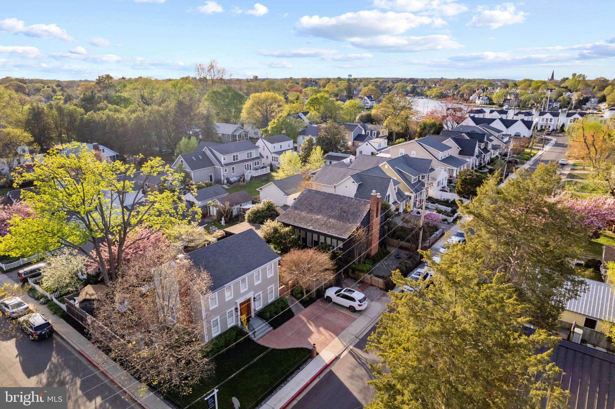 EASTPORT - Residential