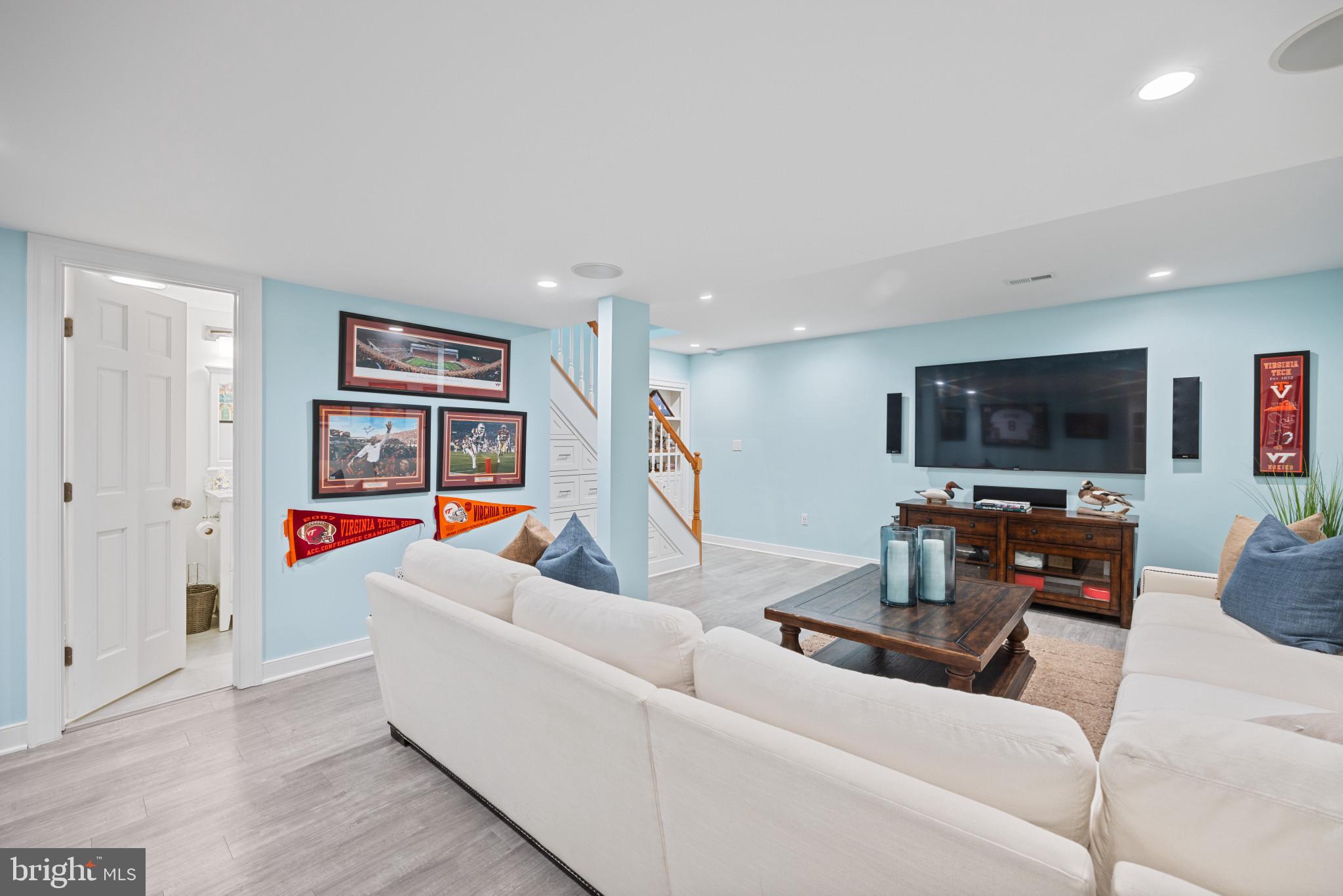 EASTPORT - Residential