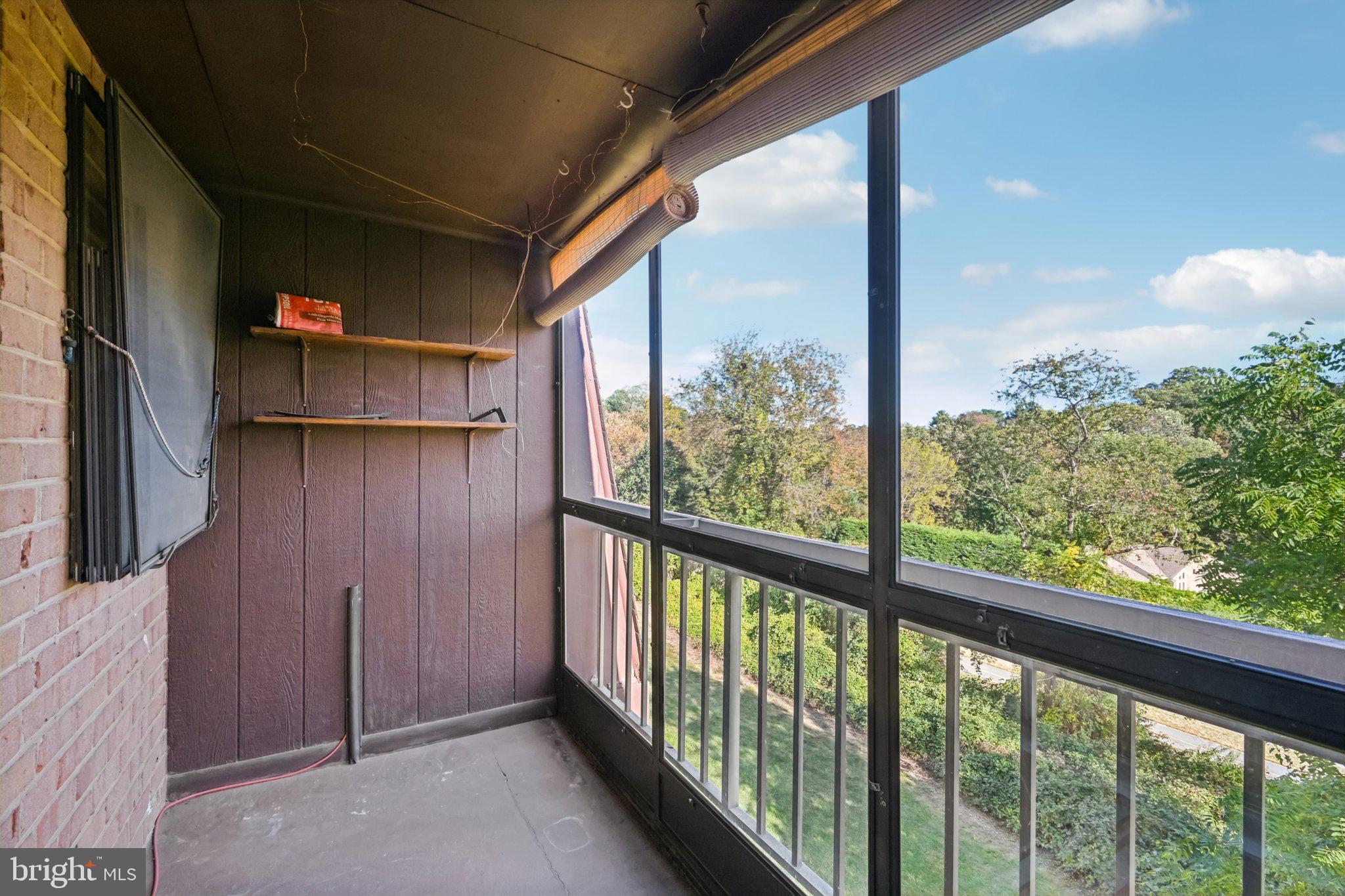 LINDEN GREEN - Residential