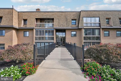 5426 VALLEY GREEN DRIVE 4D5 WILMINGTON DE 19808
