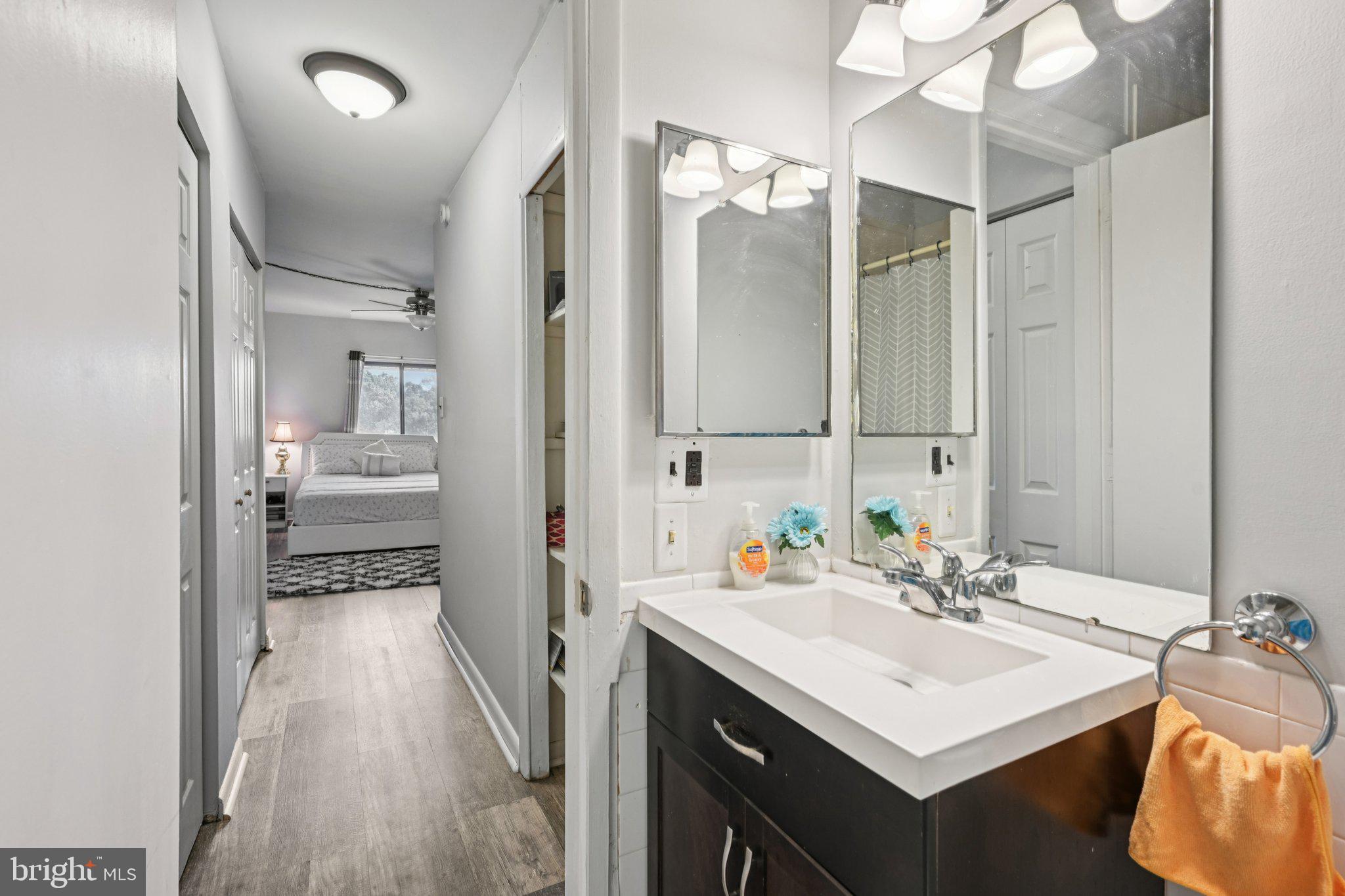 LINDEN GREEN - Residential