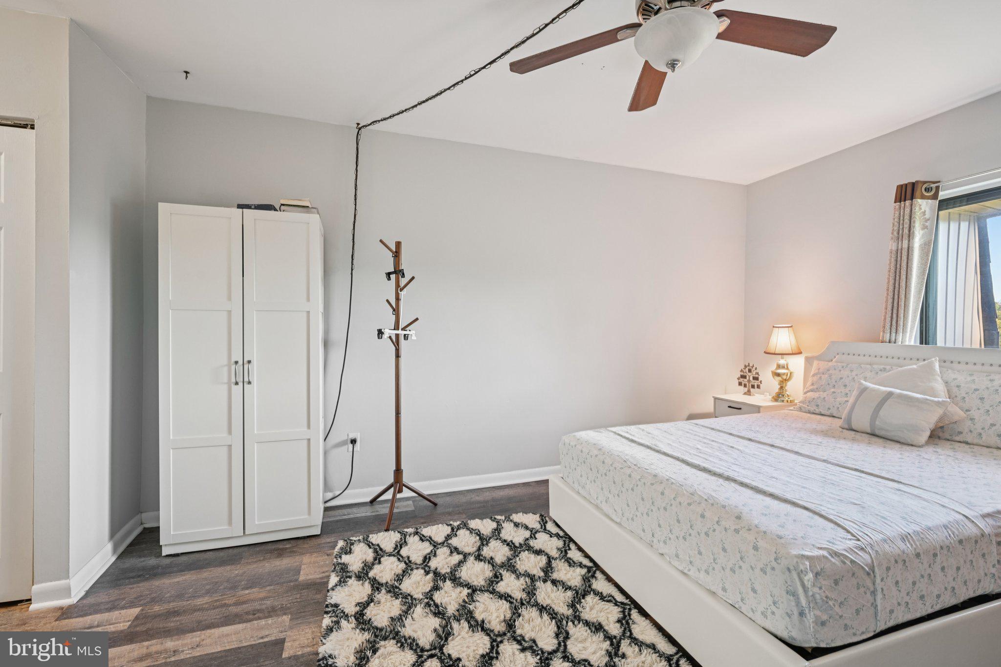 LINDEN GREEN - Residential