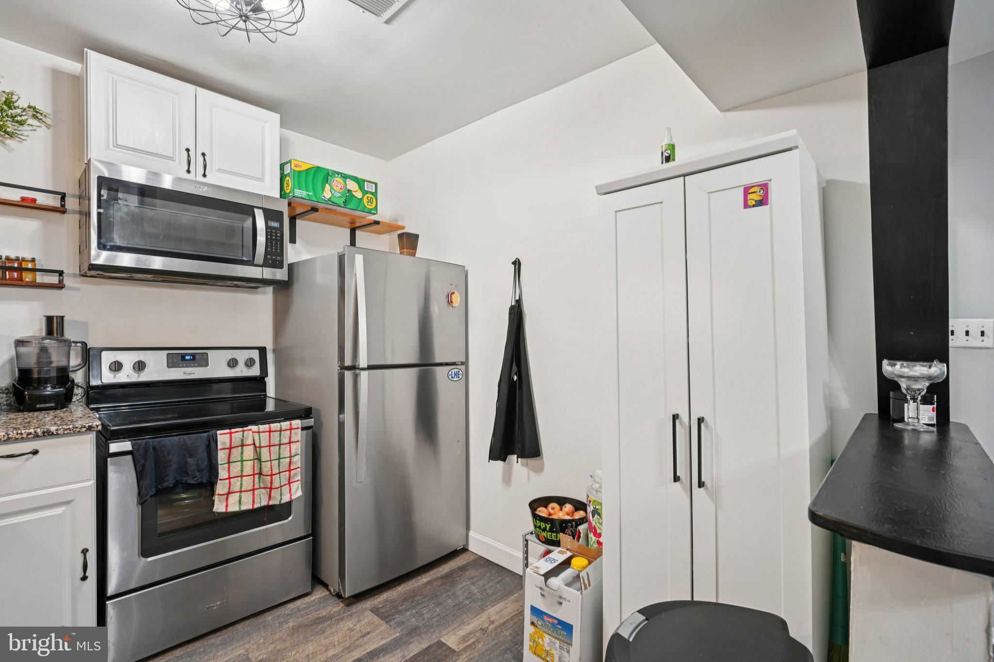 LINDEN GREEN - Residential