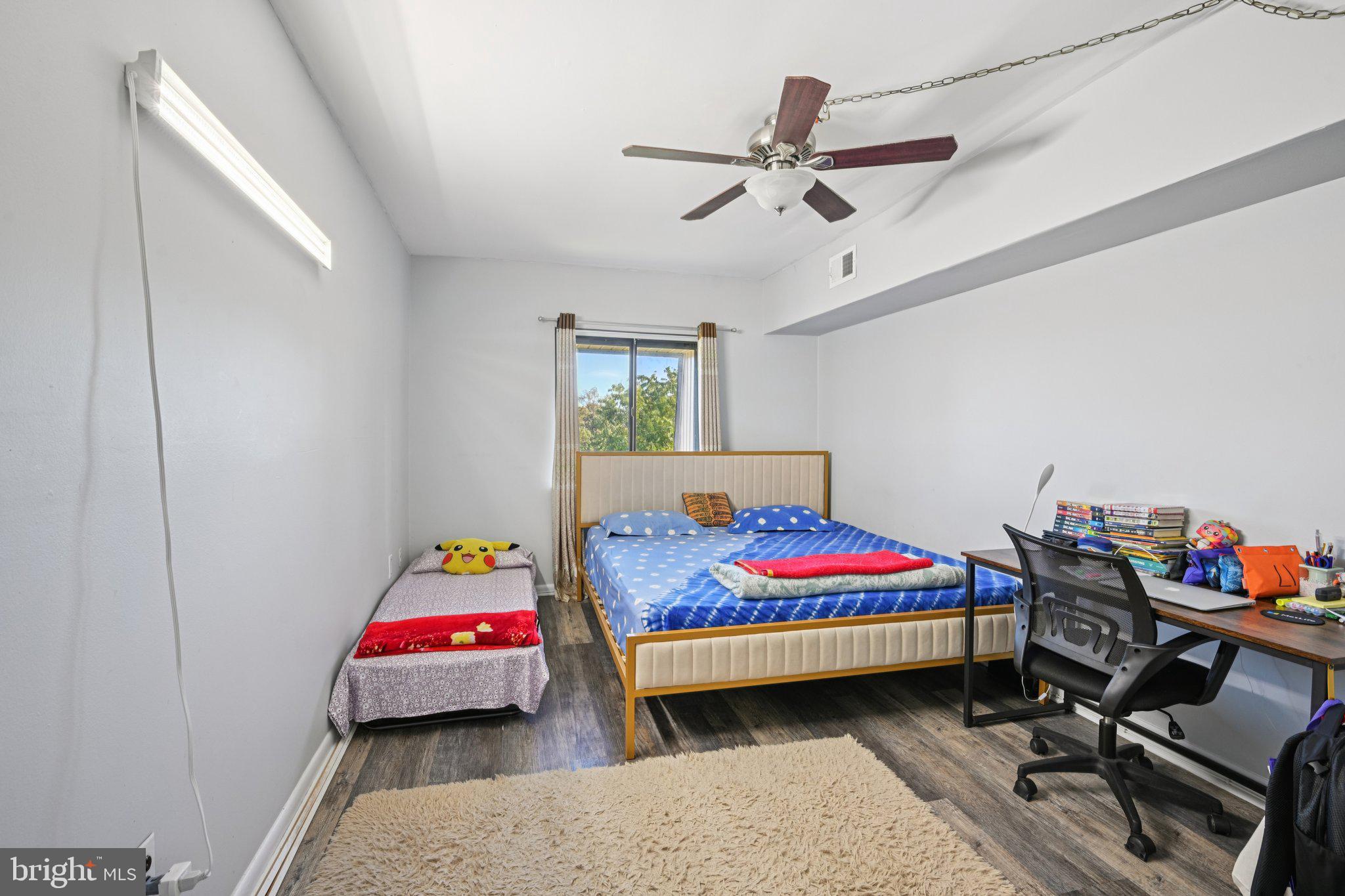 LINDEN GREEN - Residential