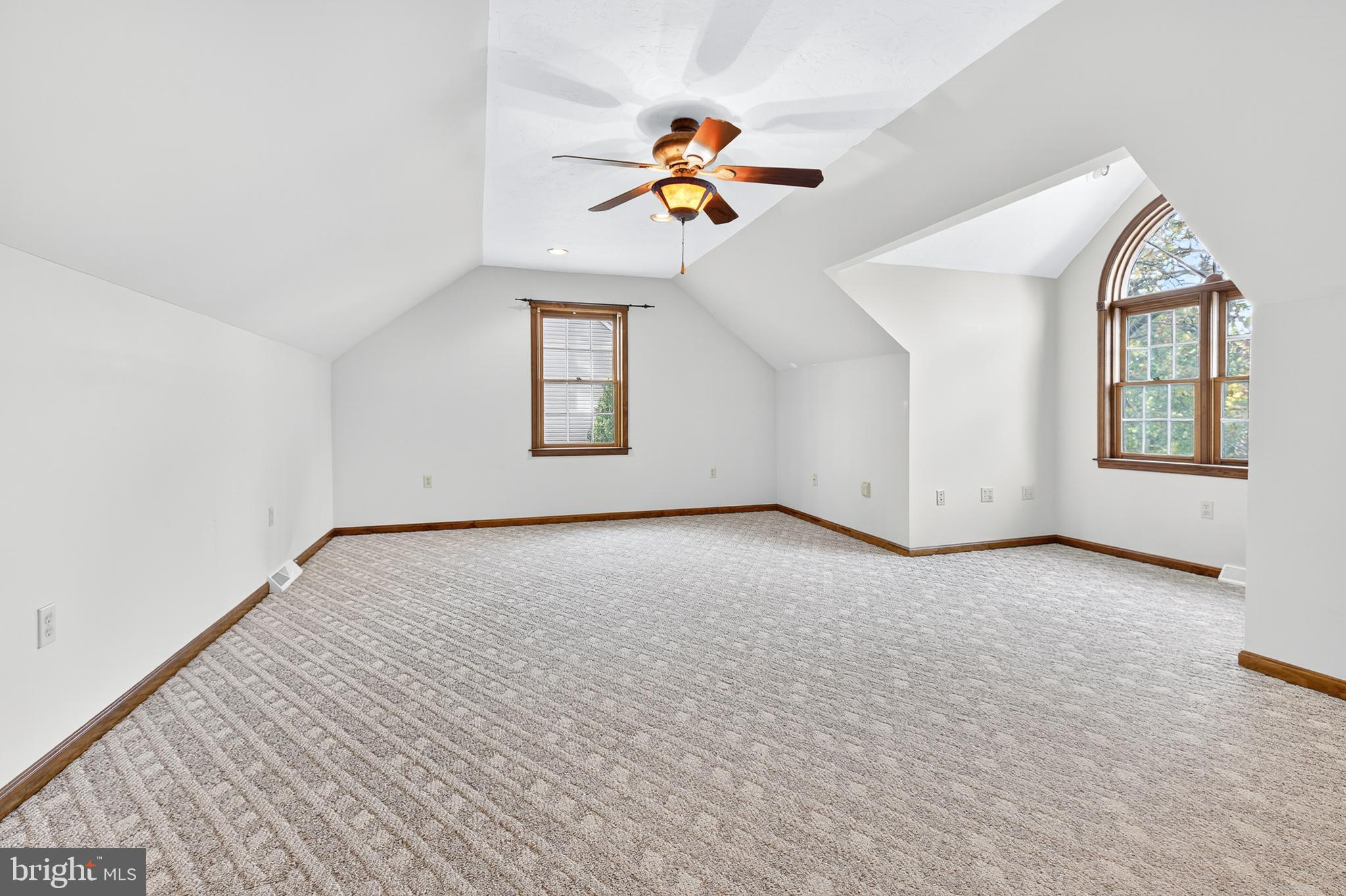 LEXINGTON ESTATES - Residential