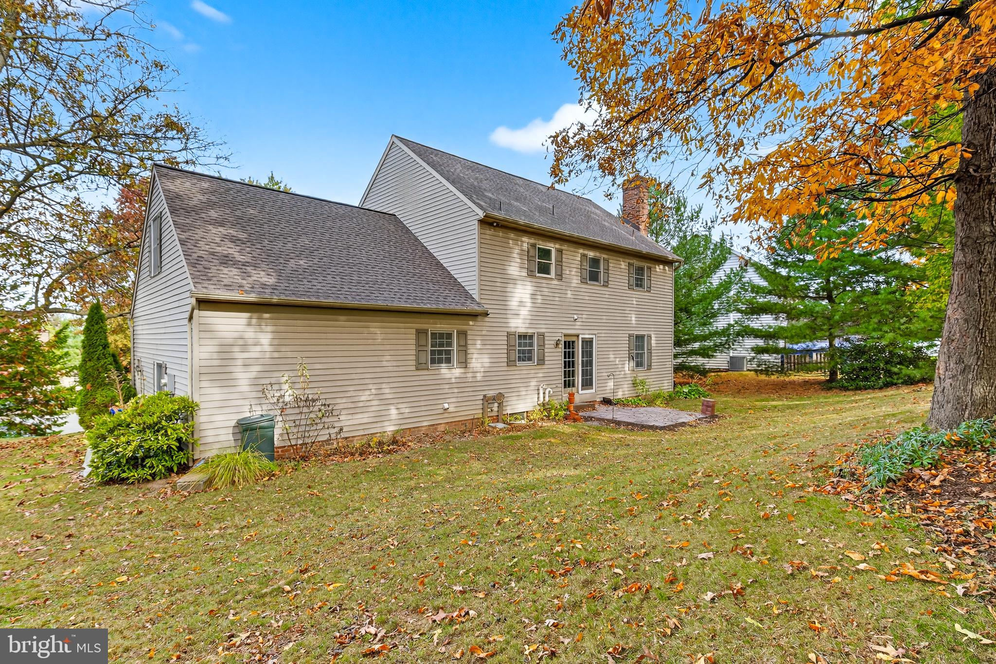 LEXINGTON ESTATES - Residential