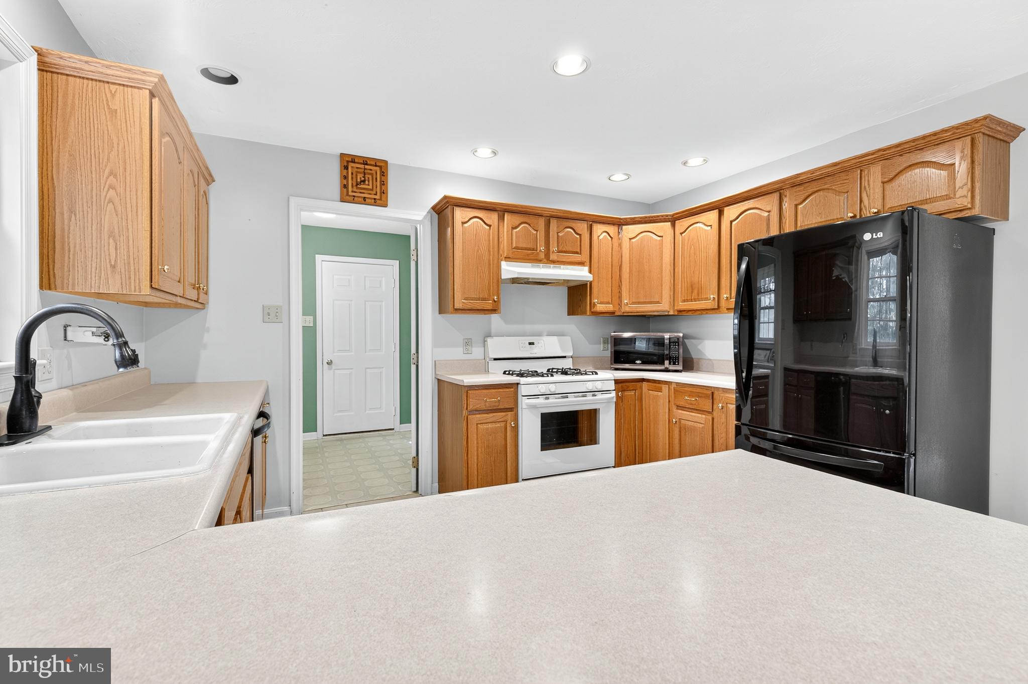 LEXINGTON ESTATES - Residential