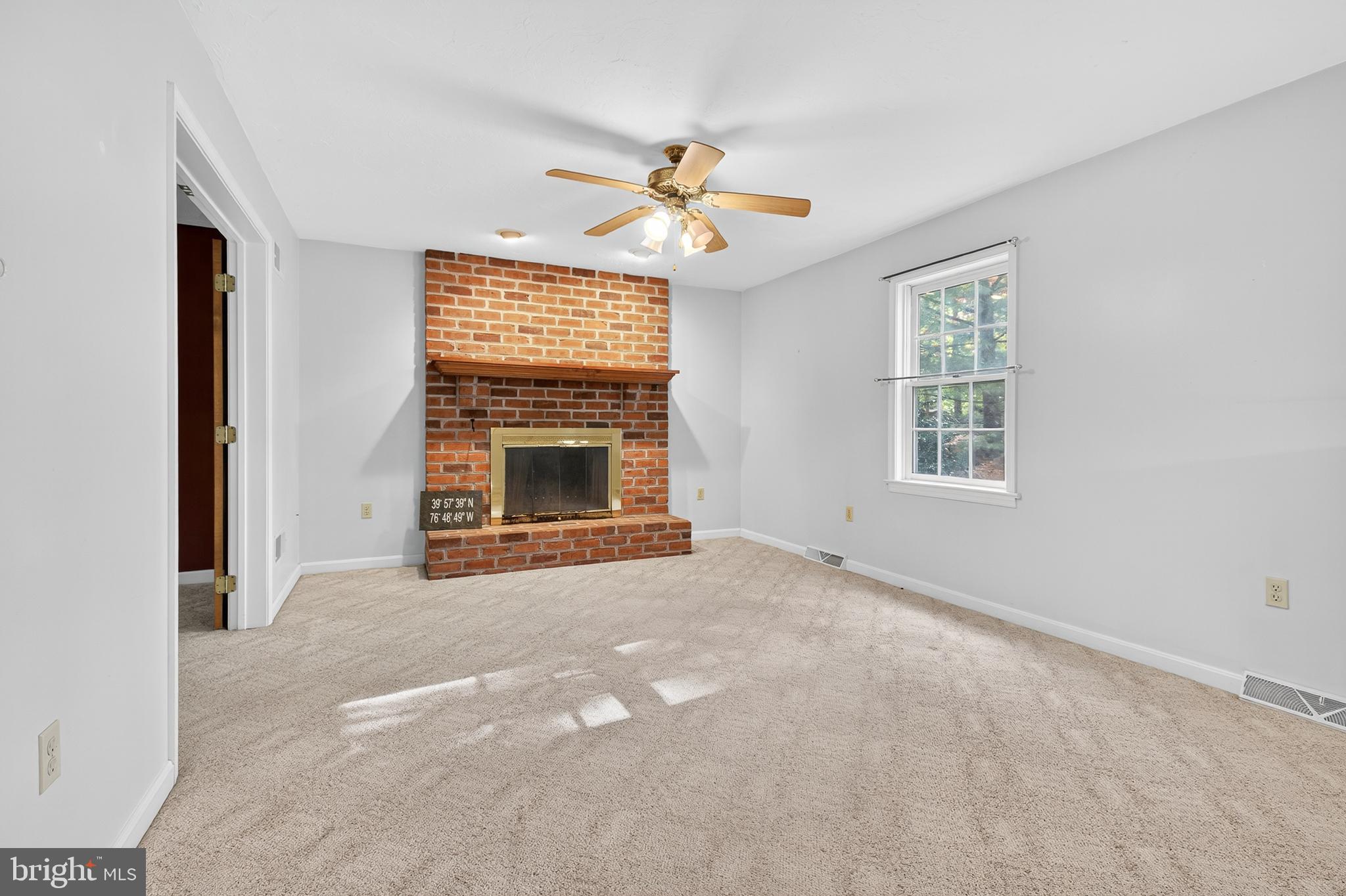 LEXINGTON ESTATES - Residential