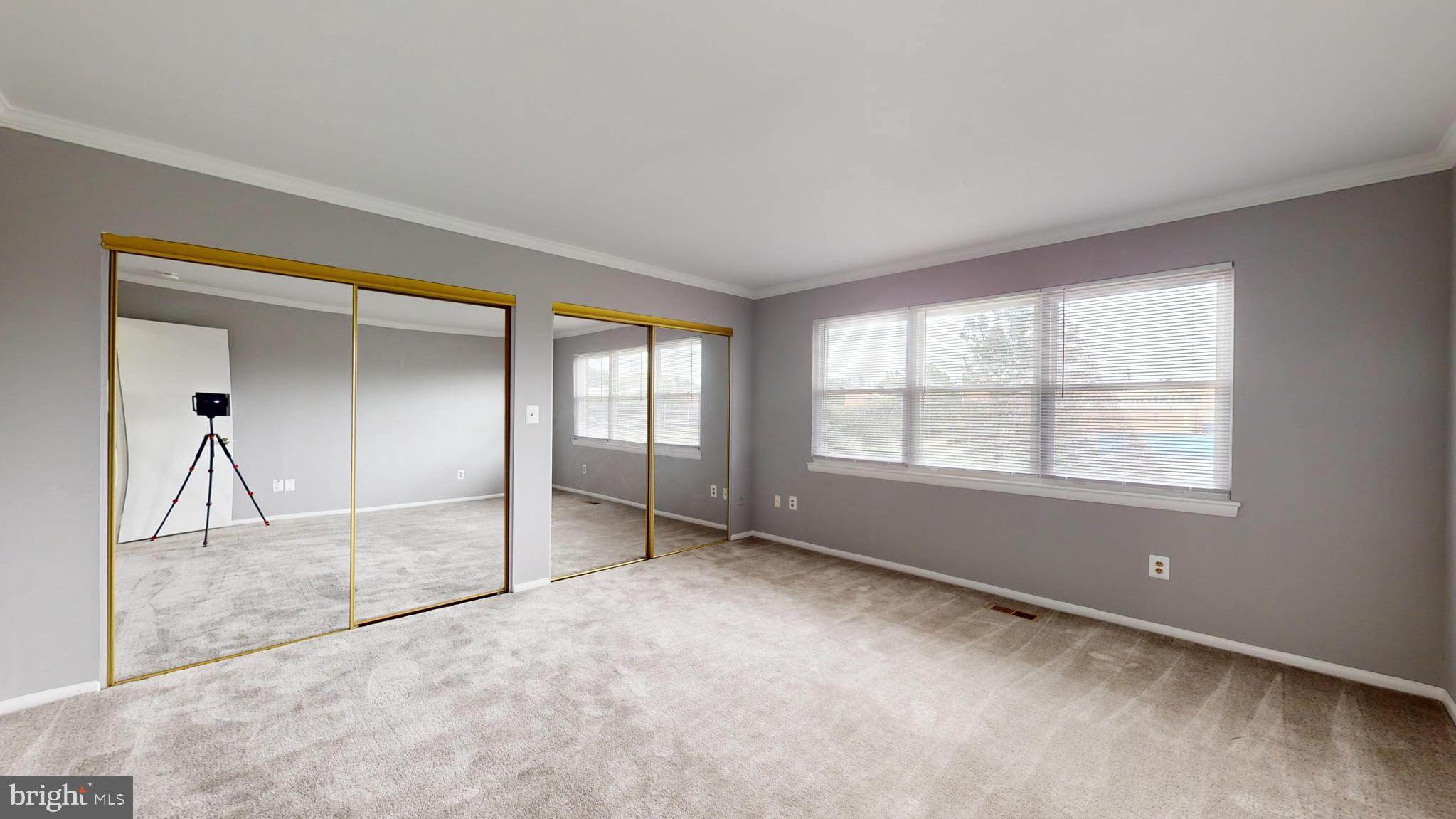 FALLSTAFF - Residential Lease