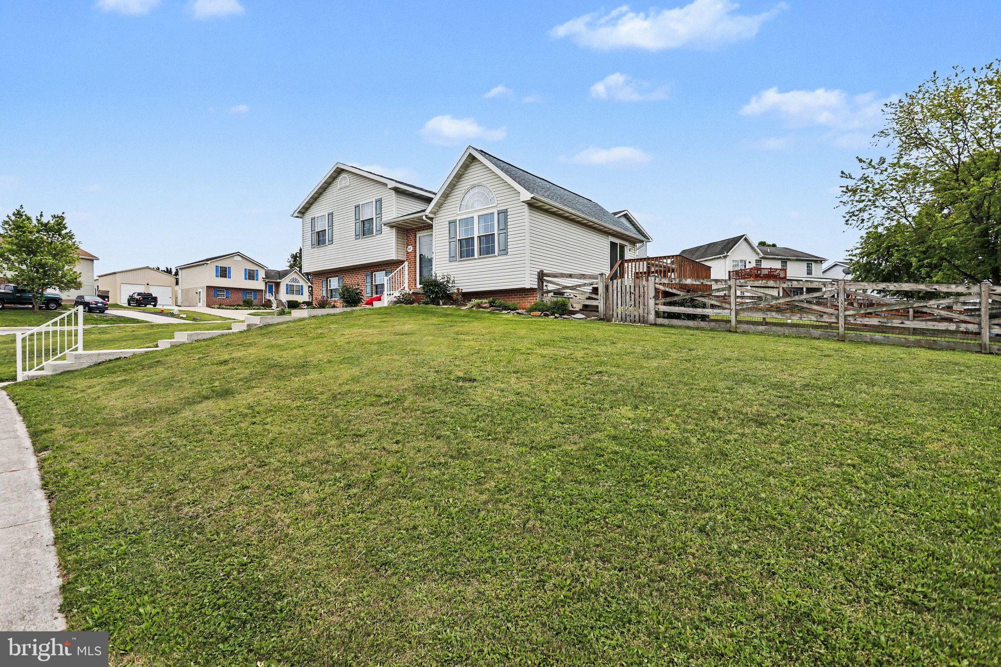 HERITAGE HILLS - Residential