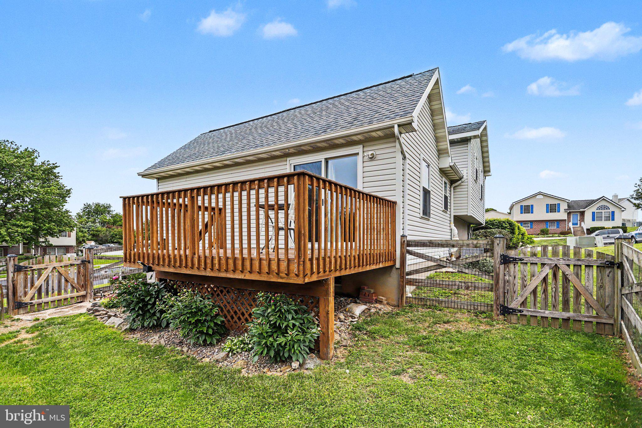 HERITAGE HILLS - Residential