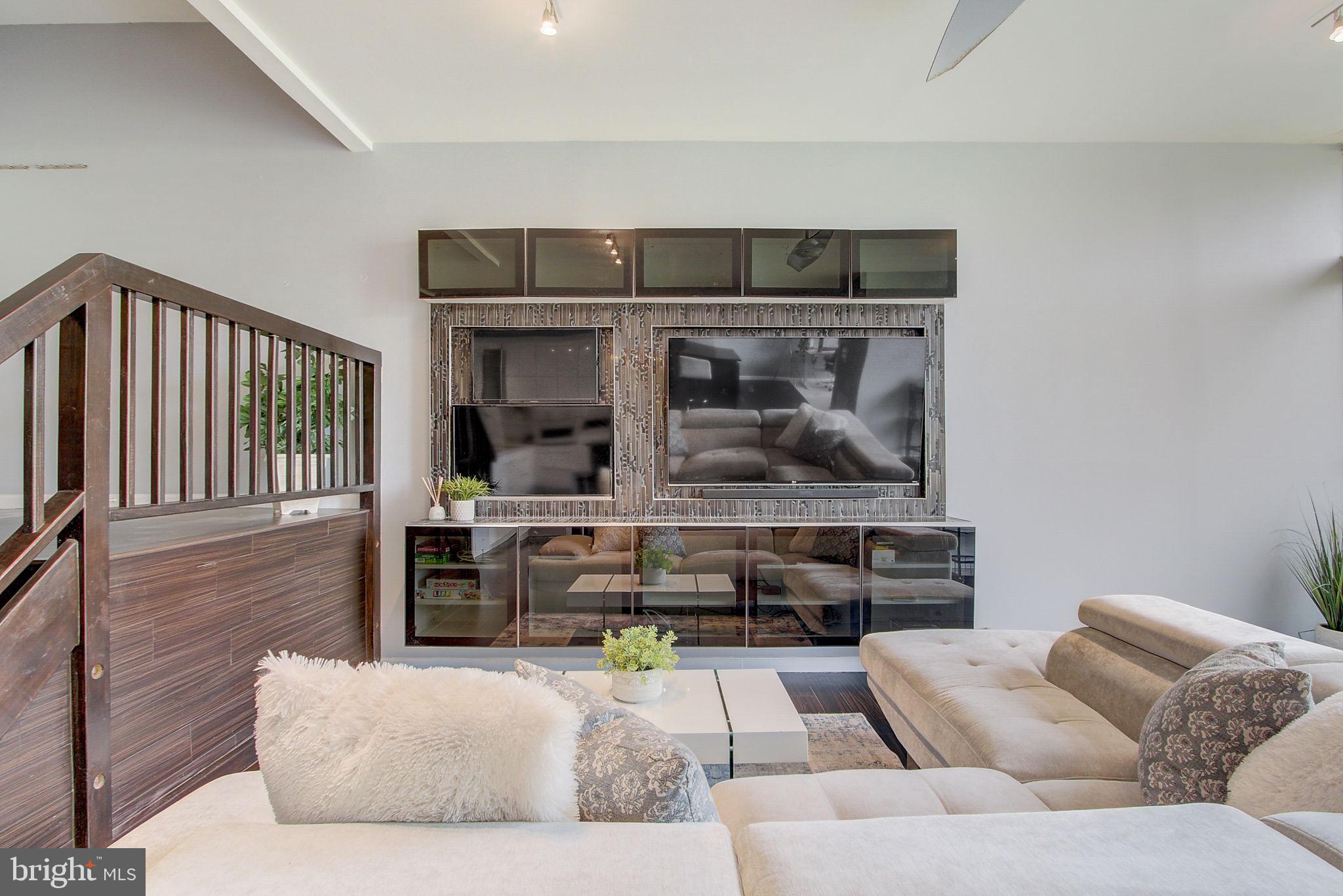 WOODWINDS - Residential