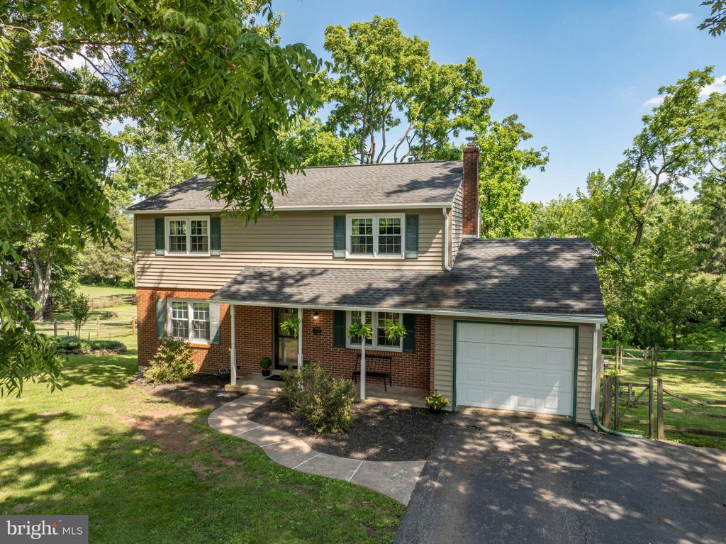 Photo of 1060 S Keim Street, POTTSTOWN, PA 19465 (MLS # PACT2112346)