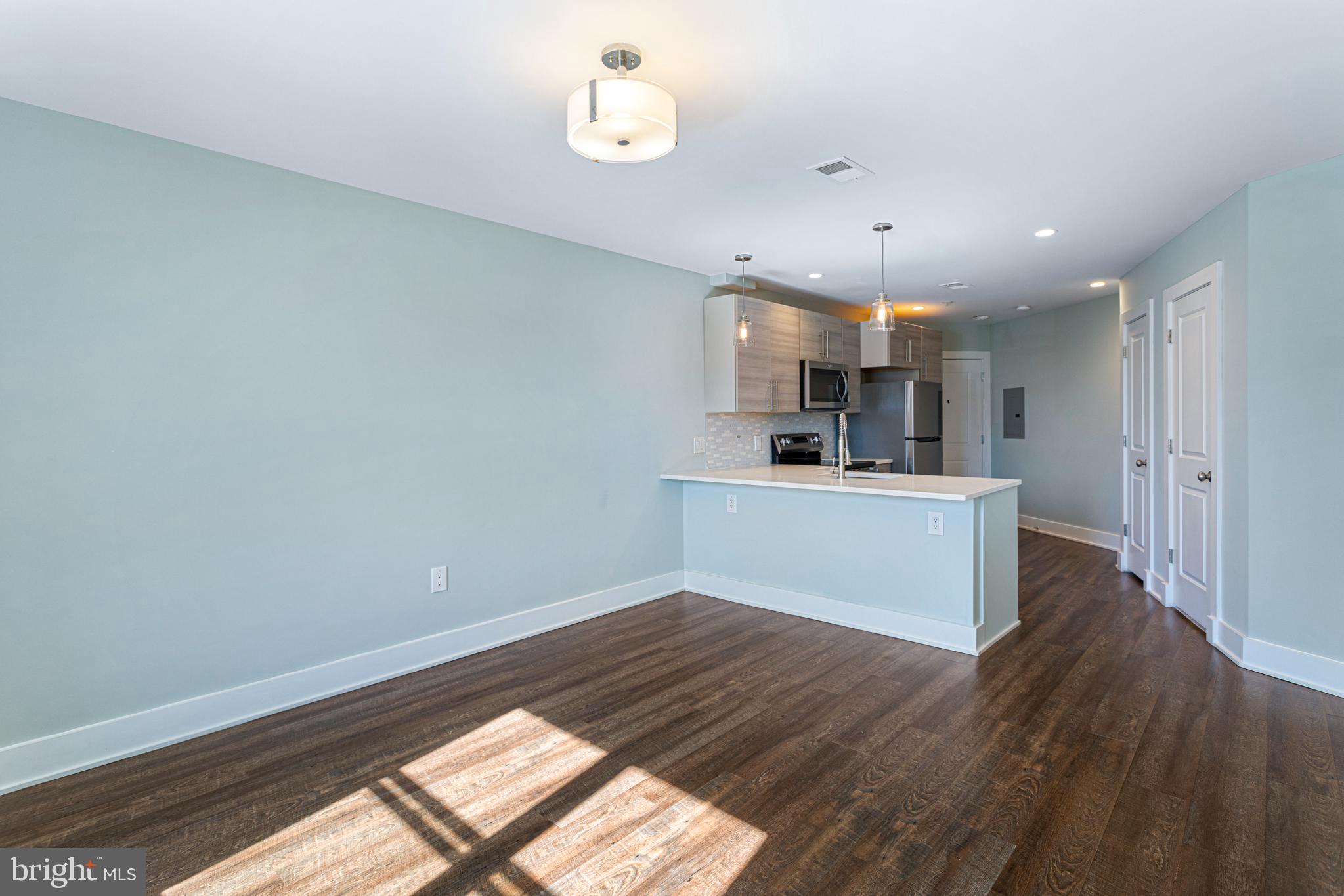 1219 K STREET NE 209