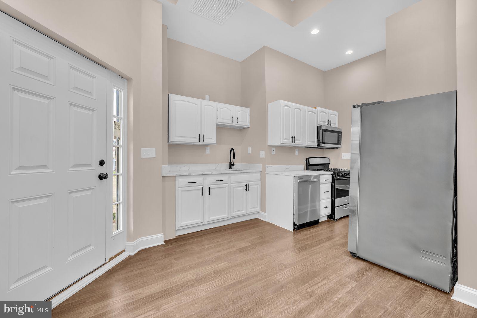 COLDSTREAM HOMESTEAD MONTEBELLO HISTORIC DISTRICT - Residential Income