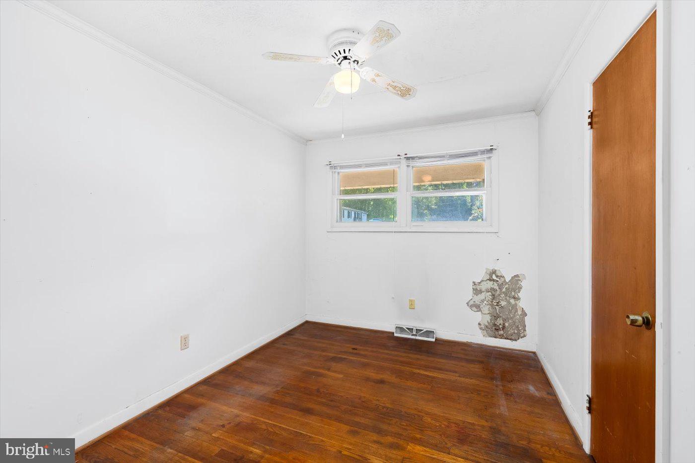 CRESTVIEW - Residential