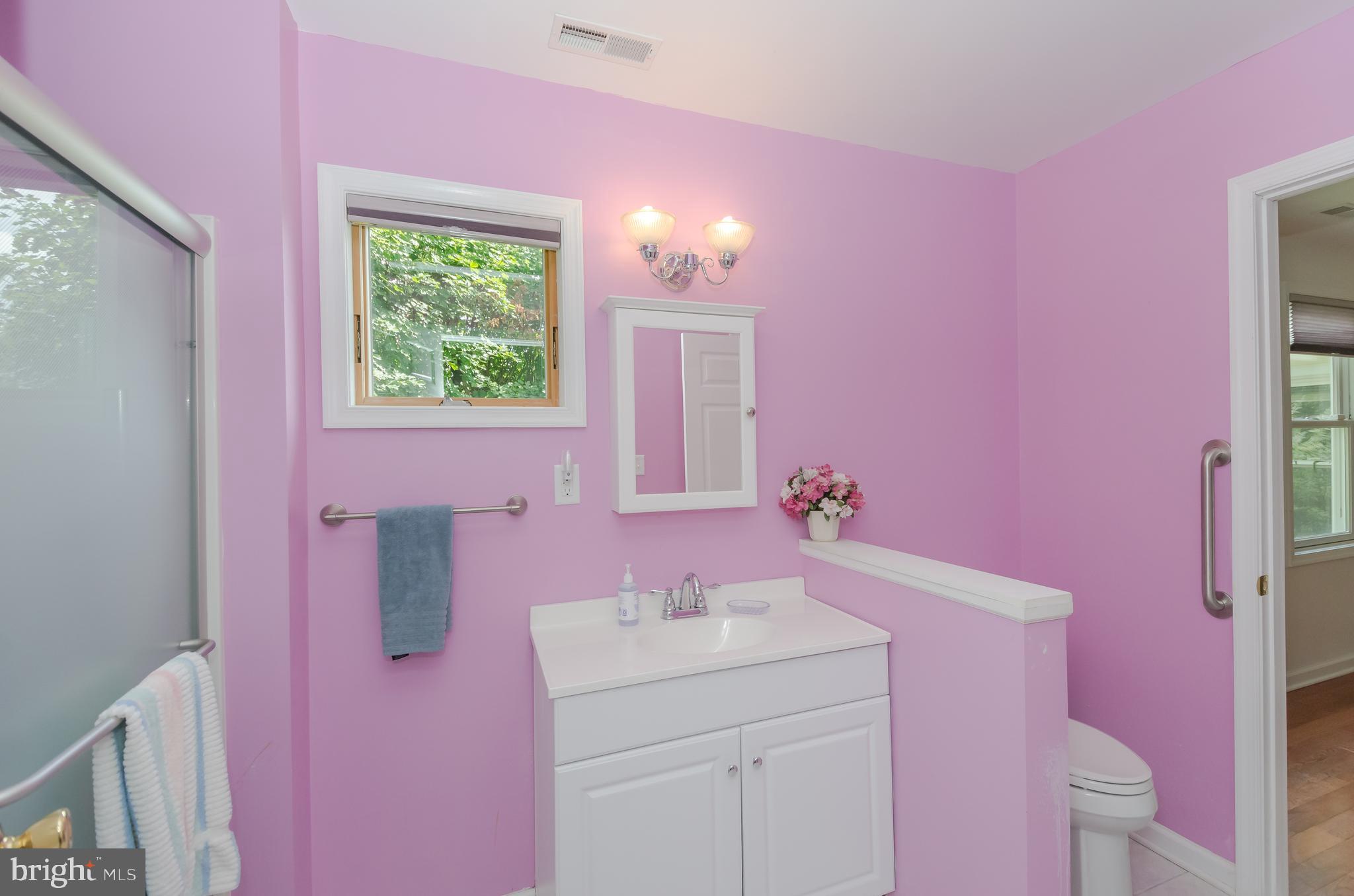 TOLLGATE - Residential