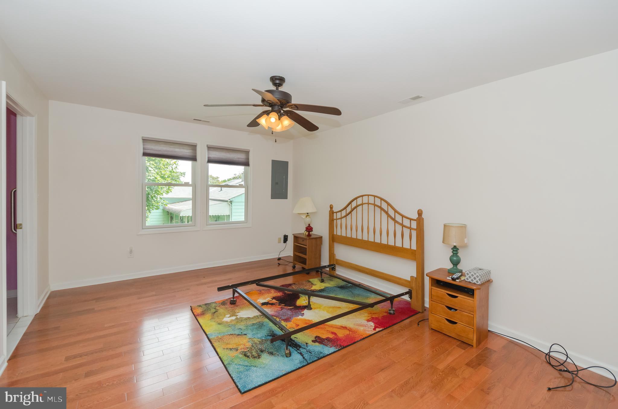 TOLLGATE - Residential