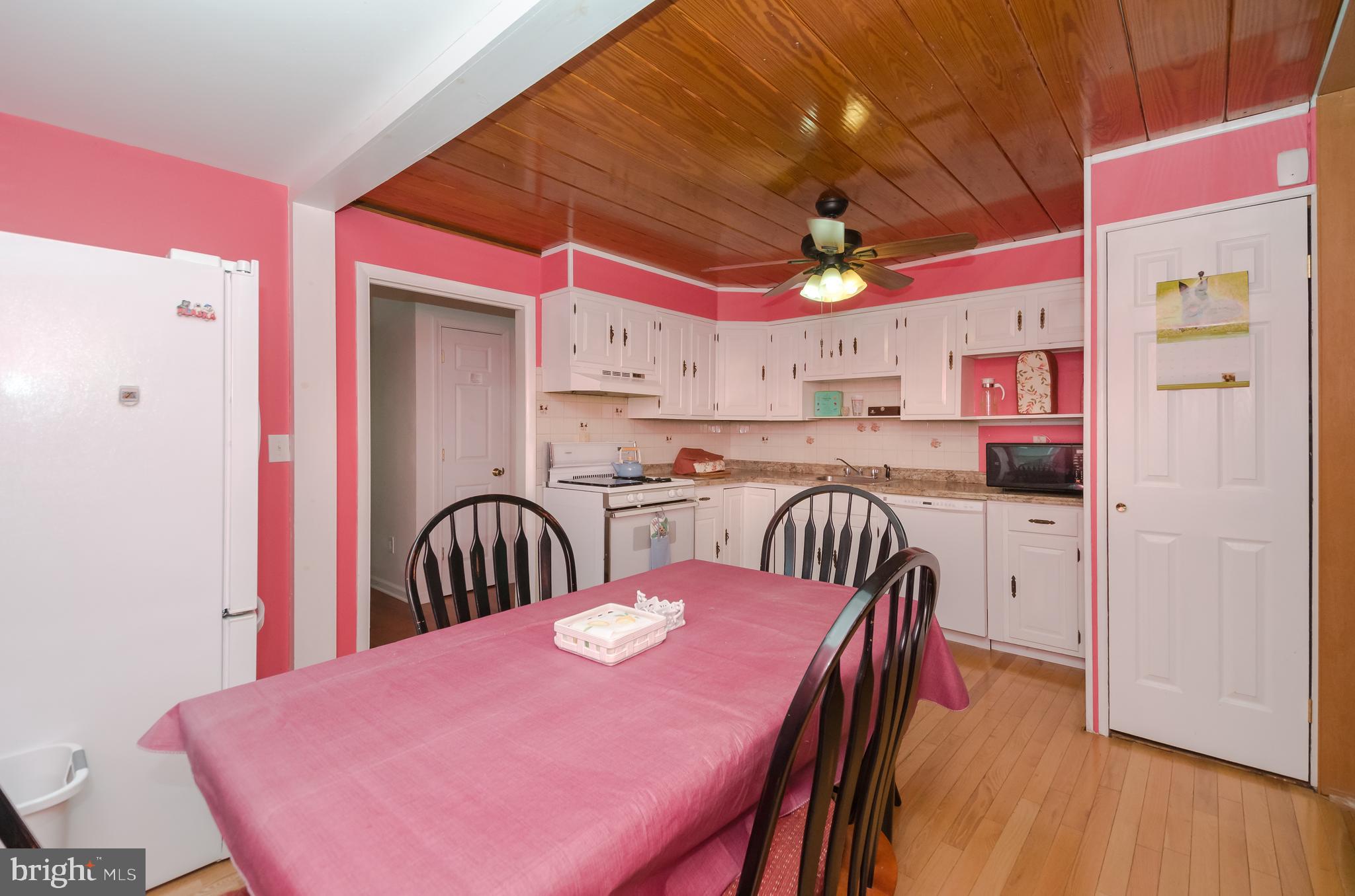 TOLLGATE - Residential